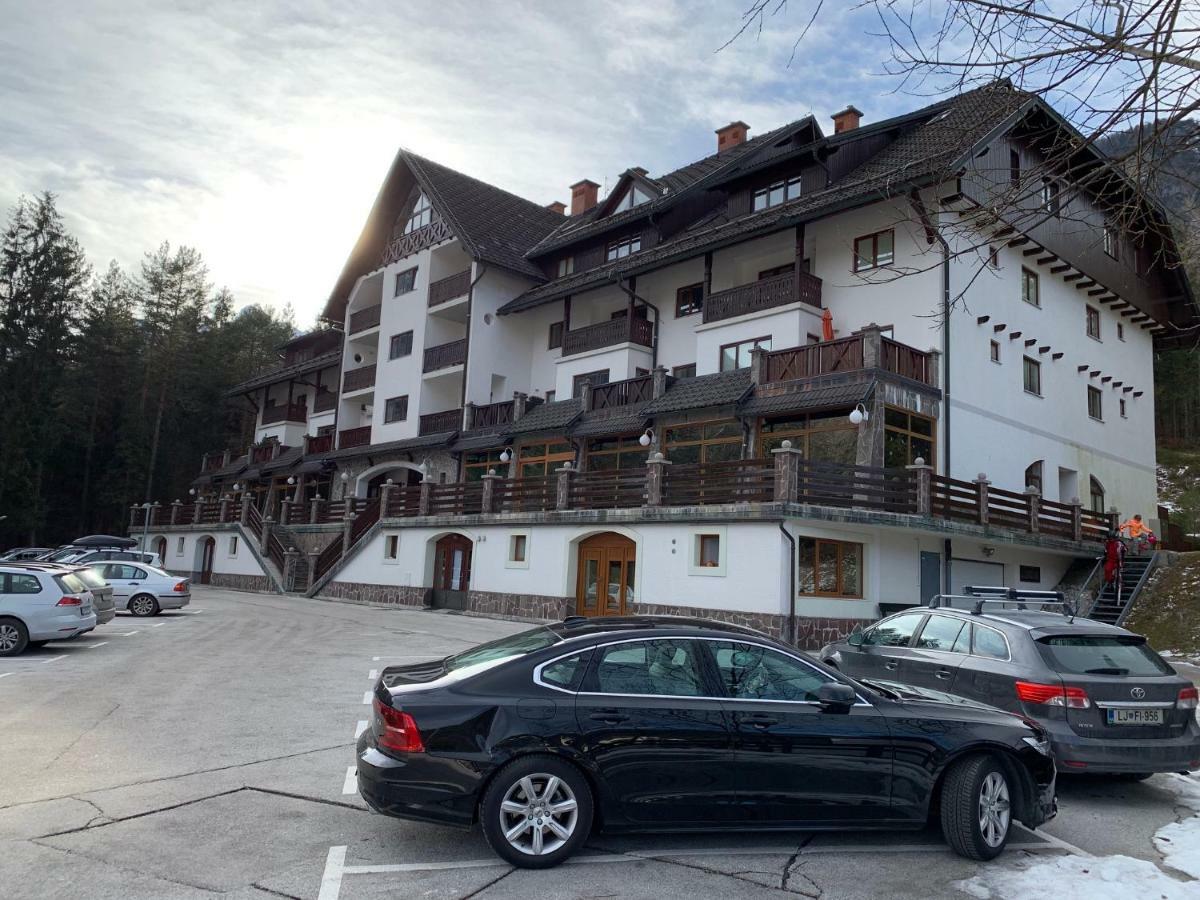 Apartment Megi Kranjska Gora Ngoại thất bức ảnh